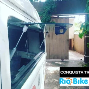 Kombi-janela-basculante-Maxiar-tampa-traseira